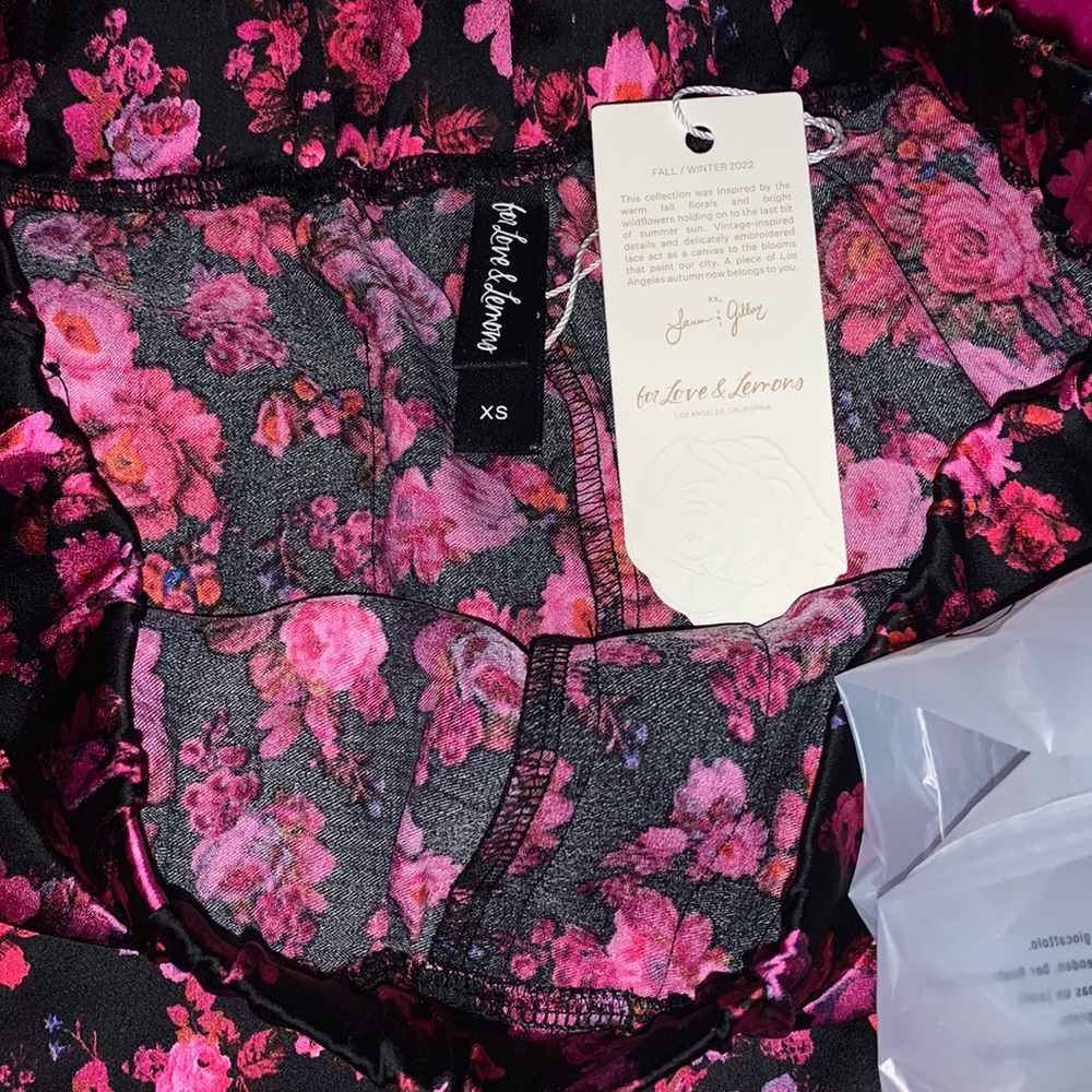 Love and Lemons Lola short XS - Picture 7 of 7